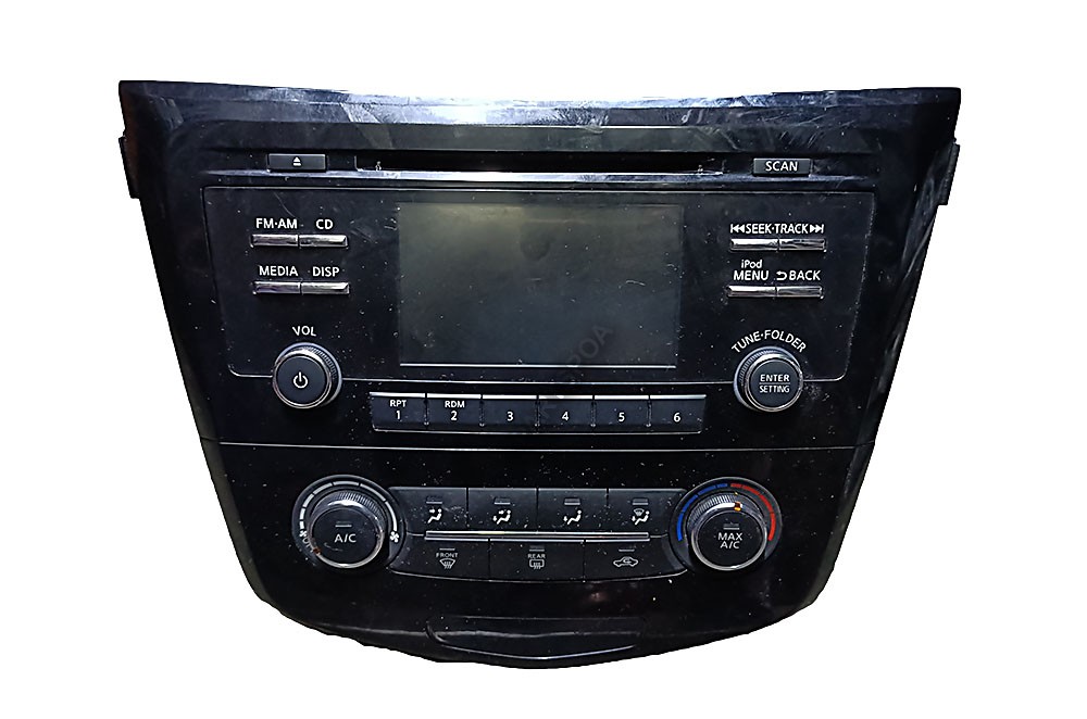 Nissan Extrail T32 Console Stereo